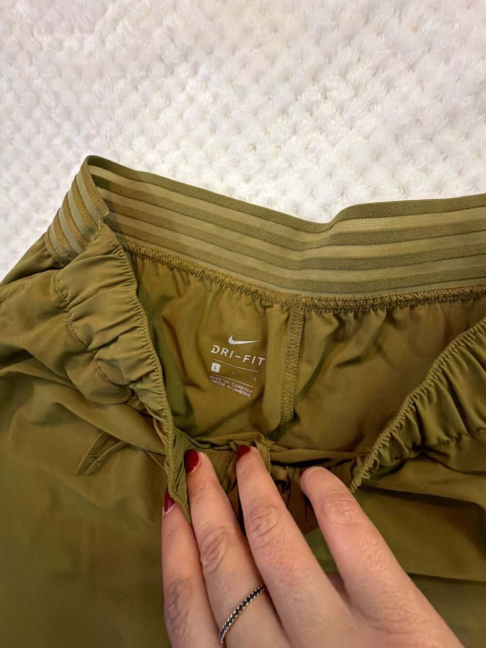 Nike Dri-FIT Olive Green Athletic Jogger Pants Size Large